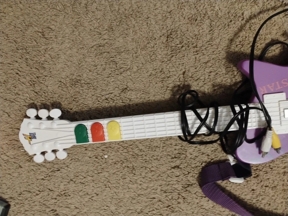 Guitarra Videojuego Hannah Montana Secret Star Plug n Play Jakks Pacific 2008 DIVERTIDO Foto 2 de 4