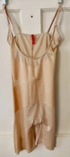 CHOICE OF NWOT SPANX NUDE OR BLACK UNDER GARMENT SUPPORT SHAPEWEAR-PICK 1