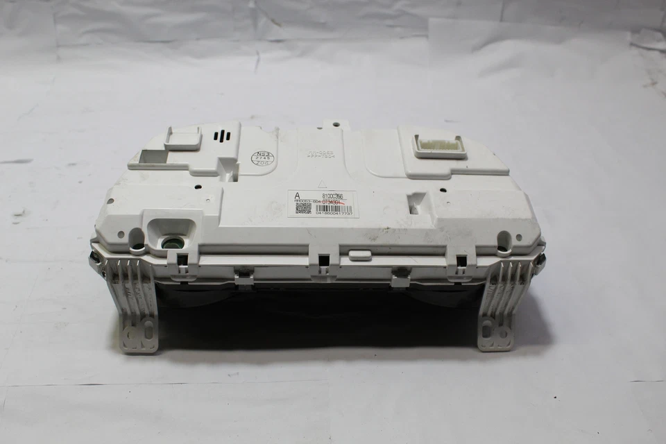 Cuadro de instrumentos Mitsubishi ASX 1.6 2015 diésel manual Speedo 8100C356 Foto 2 de 4