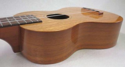 Famous Ukulele FS-5 Soprano Hawaiian Koa with Gig Bag Used Famous Ukulele  FS-5
