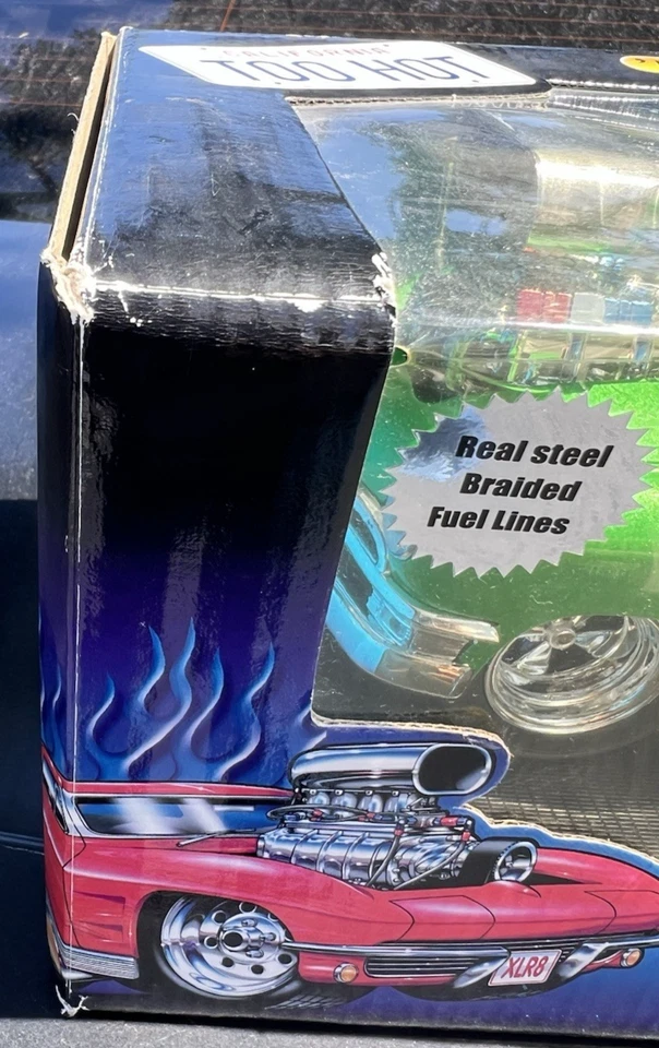 Muscle Machines '50 Ford Wood Wagon Green Hot Rod Diecast 1/18 Scale Model - Image 2 of 4