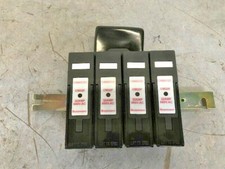 Camaster CM32F 32 Amp 660 Vac Bussman Panel Master Fusebanks Fuseboard Enclosure