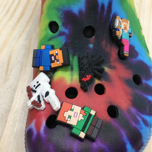 Crocs Clogs Mens 7 Multi Classic Lined Tie Dye Minecraft Slip On Faux Fur Rubber - Picture 6 of 16