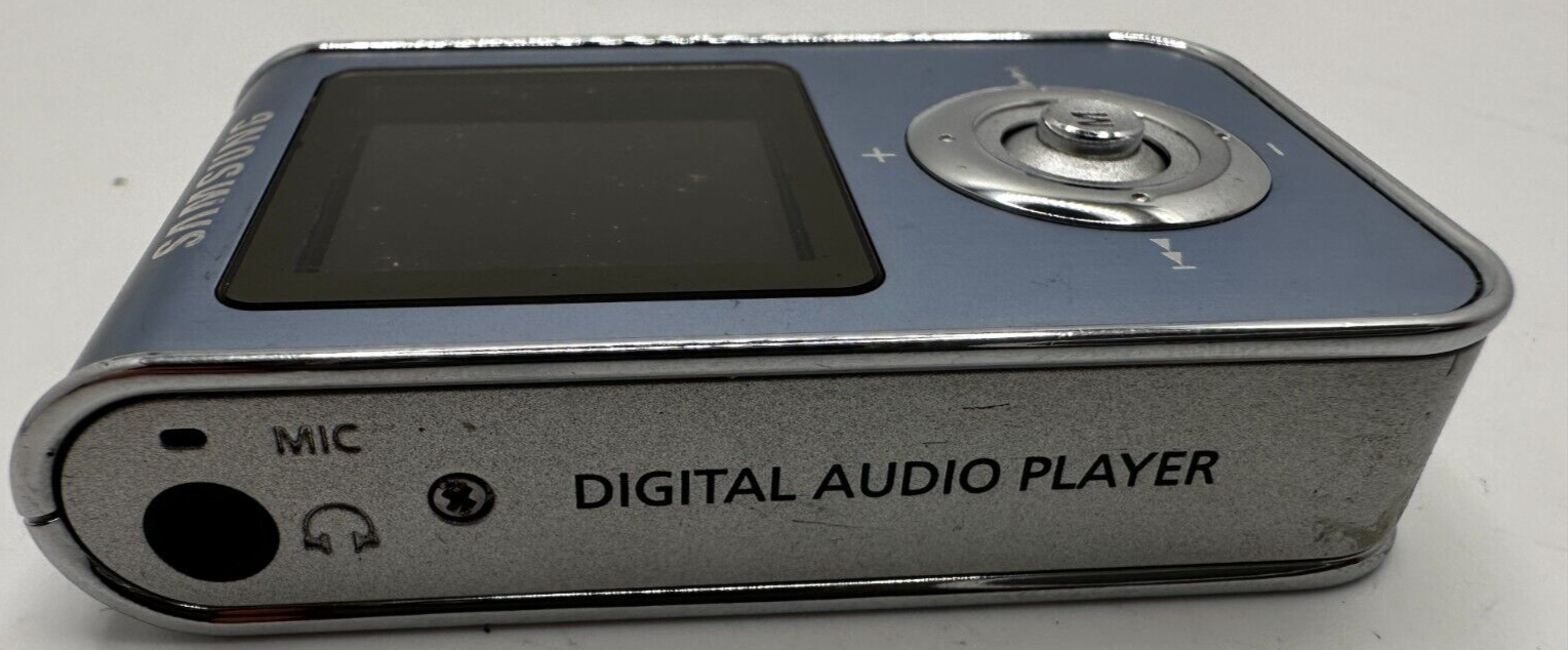 USED Samsung (YPT7) Digital Audio Player Mp3 Player, Fm Radio