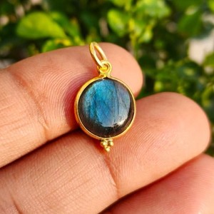 Authentic Natural Oval Sunstone Charm Pendant 925 Sterling Silver Gold Plated Jewelry