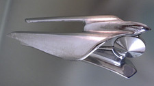Vtg 1949-1950 Ford Aftermarket Ray Russell Design Streamlined Bird Hood Ornament