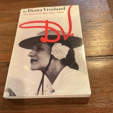 D.V. - Paperback By Diana Vreeland Book Da Capo Press Good