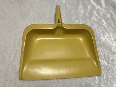 Vintage 1980 Rubbermaid DUSTPAN  Rubber No 2001 - 11 Gold Yellow