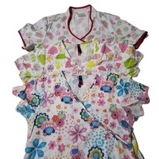 Medical Scrub Tops Women Medium VARIOUS Colors BUNDLE LOT OF 3 Owls Butterflies