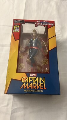Diamond Select Captain Marvel 2016 SDCC Comic Con mohawk edition 1097 of 1500