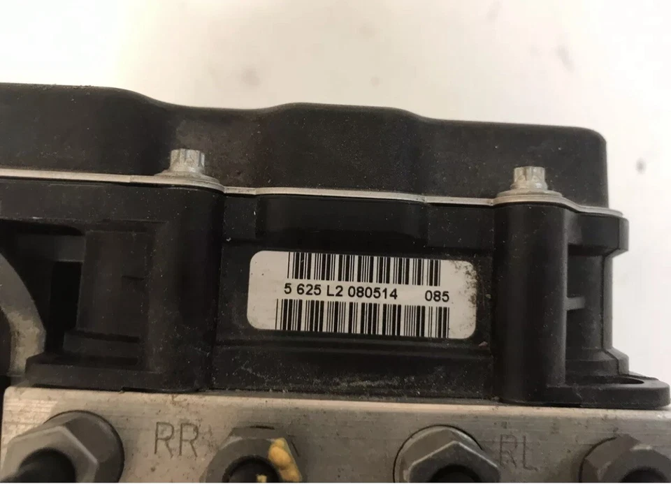 Módulo de bomba ABS de freno antibloqueo Jaguar XJ XJL 2010-2015 FABRICANTE DE EQUIPOS ORIGINALES DE FÁBRICA Foto 3 de 4