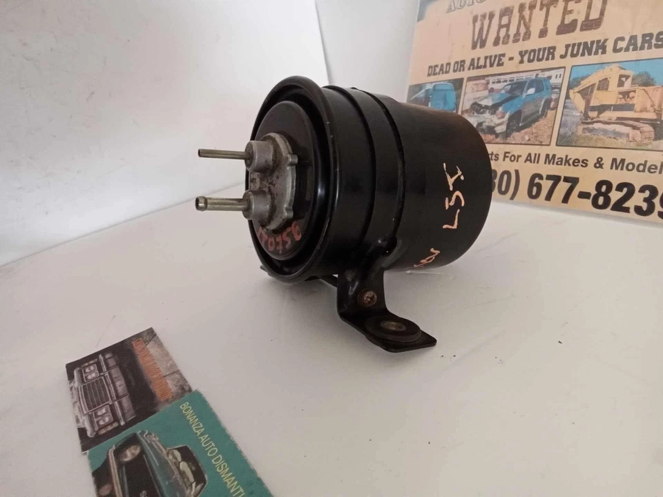 CHEVY GEO TRACKER EVAP BOTE DE VAPOR 89-96 OEM USADO Foto 2 de 4