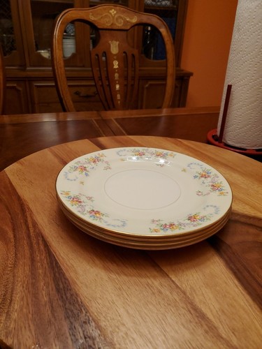 Homer Laughlin Dubarry Salad Plate A Set of a 4 - Picture 4 of 7