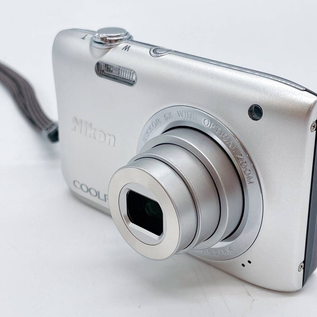 Nikon COOLPIX S2900 Silver 20.1 MP Wide 5x Zoom Digital Nikon COOLPIX S2900 Silver 20.1 MP Wide 5x Zoom Digital