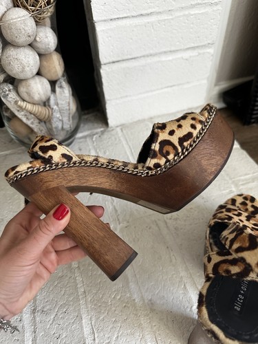 Alice + Olivia Faira Leopard Block Heels. Size 9. Retail- $650 - Picture 6 of 11
