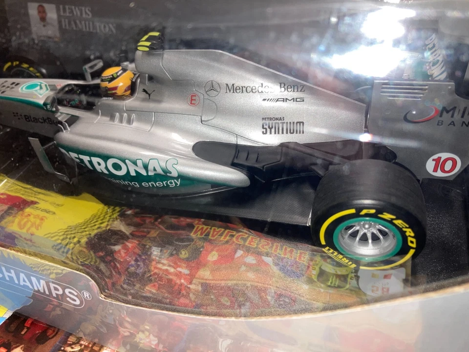 110130010 MINICHAMPS 1:18 MERCEDES PETRONAS HAMILTON GP CINA 2013 NEW SHIPP. WOR - Immagine 4 di 4