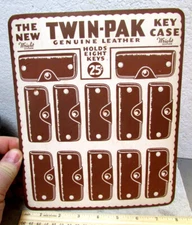 Vintage 1950s Store original display card Twin Pak key case w/ images of keycase