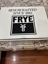 Stivali Frye Melissa neri allungabili con bottoni e zip posteriore 8,5