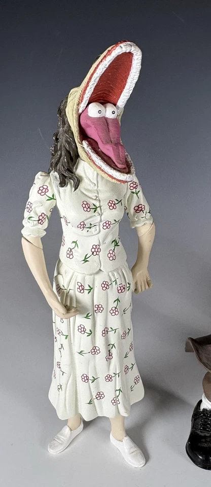 Neca Beetlejuice Adam Barbara Maitland cara estirada Barbara cara estirada Adam Foto 3 de 4