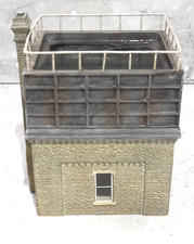 Hornby Skaledale 00 Gauge R8851 East Water Tower , very good,  boxed
