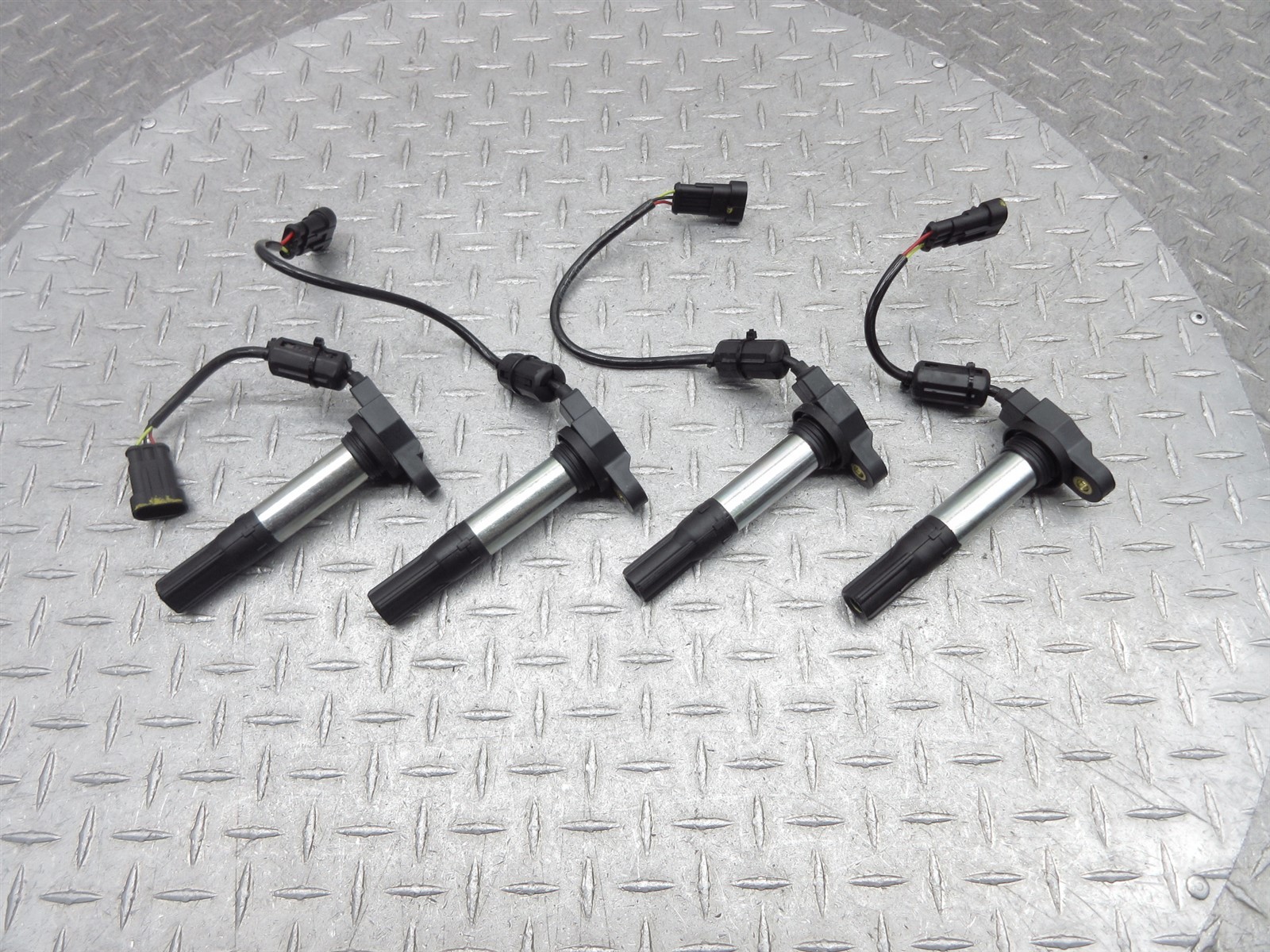 2017 17-20 Aprilia RSV4 RR Ignition Coil Spark Plug Stick OEM Lot Of 4