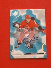 2020-21 SPX Hockey Autograph #37 Andrei Svechnikov 