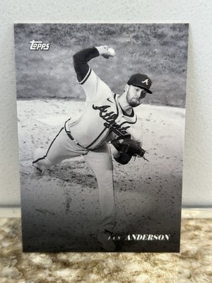 2022 Topps Black & White Ian Anderson No. 34 Atlanta Braves