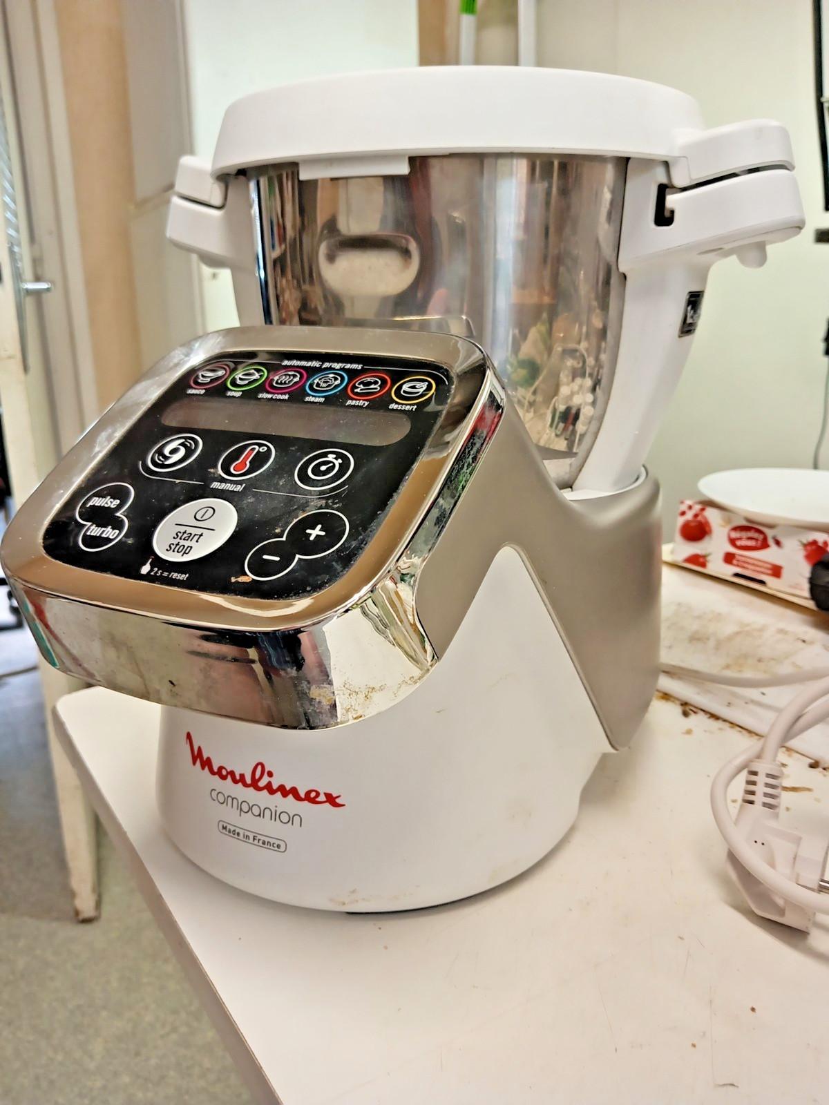 Robot cuiseur Moulinex Companion HF800A10 blanc blanc état neuf