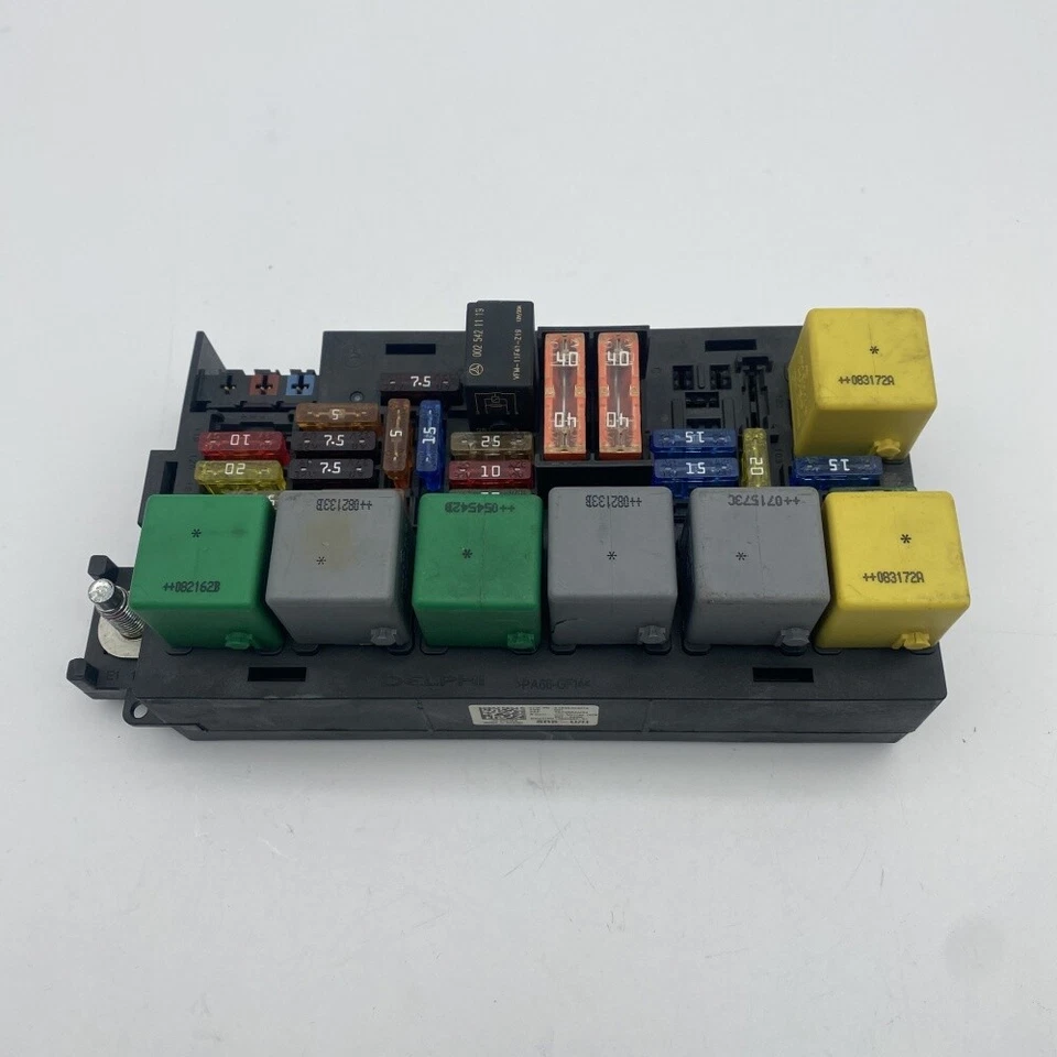 For MERCEDES BENZ W164 X164 ML450 GL550 07-12  UNDER HOOD SAM FUSE RELAY BOX Foto 4 de 4