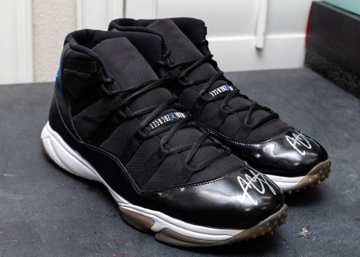 元ヤンキース CCサバシア JORDAN BCT MID 支給品スパイク 元ヤンキース CCサバシア JORDAN BCT MID 支給品スパイク - メルカリ