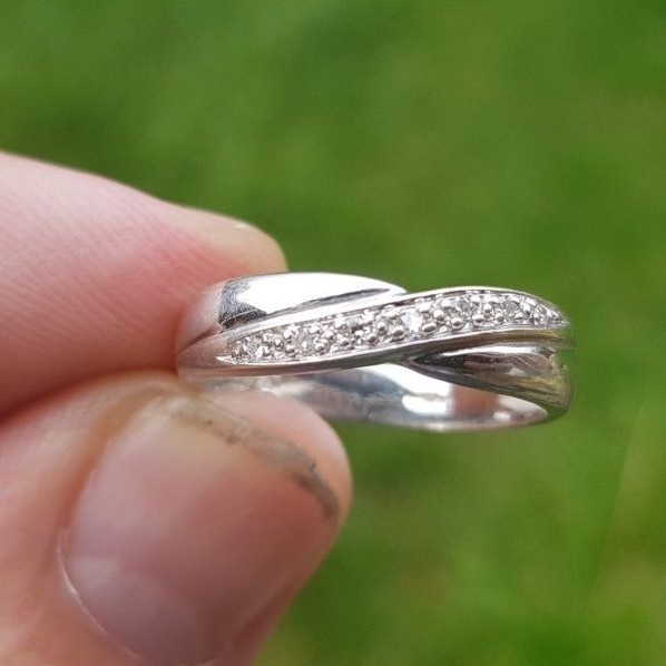 9ct 9ct 9ct oro bianco anello di diamanti Taglia O 61b05e 9ct 9ct 9ct oro bianco anello di diamanti Taglia O 61b05e