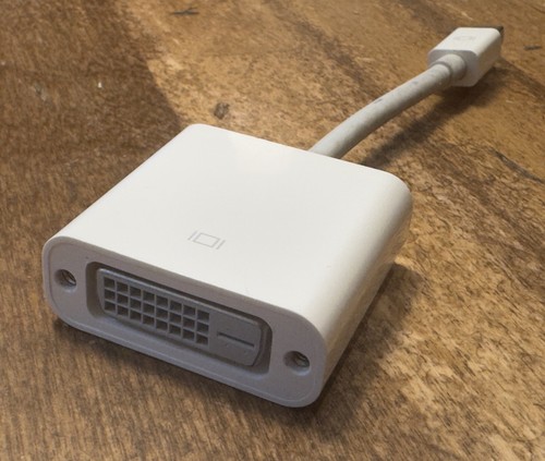 Genuine Apple Thunderbolt Mini DisplayPort to DVI Cable Monitor Adapter (A1305) - Afbeelding 3 van 4