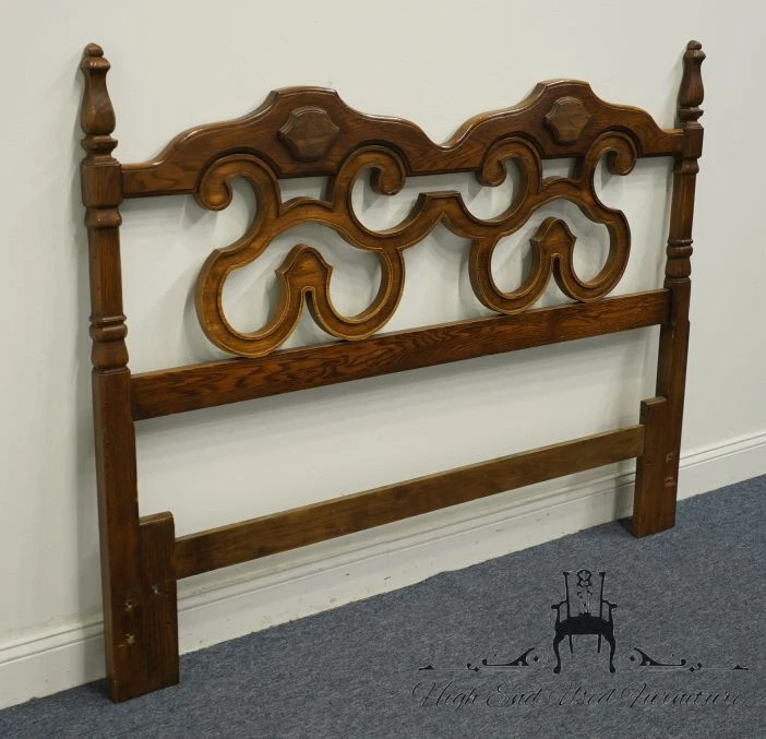 MUEBLES THOMASVILLE Colección Valverde Estilo Mediterráneo Español Reina S... Foto 4 de 4