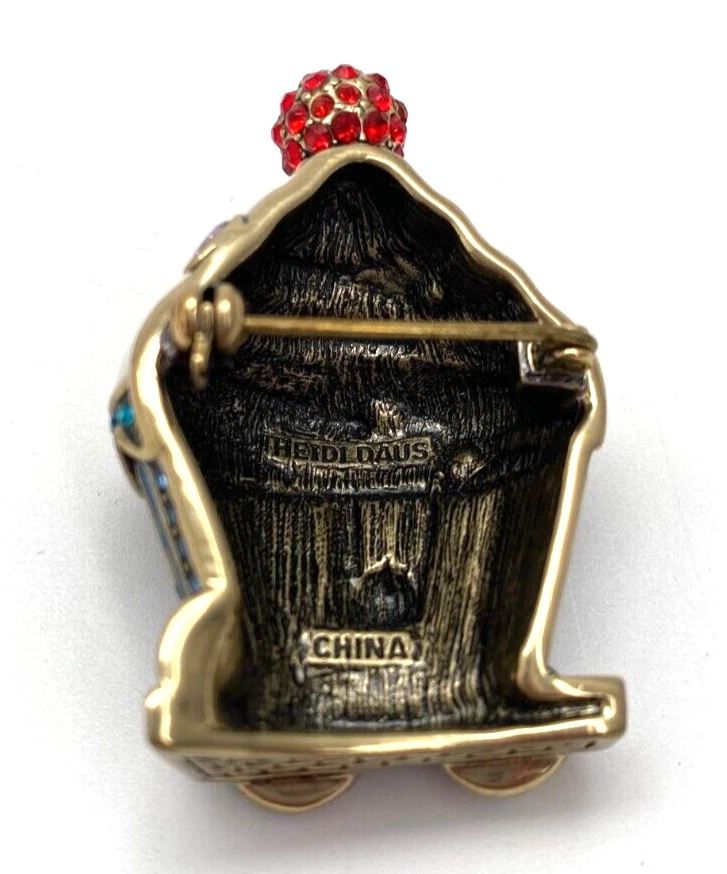 Prendedor HEIDI DAUS "Holiday Express" Cristal y Esmalte Cupcake Tren Coche Foto 2 de 3