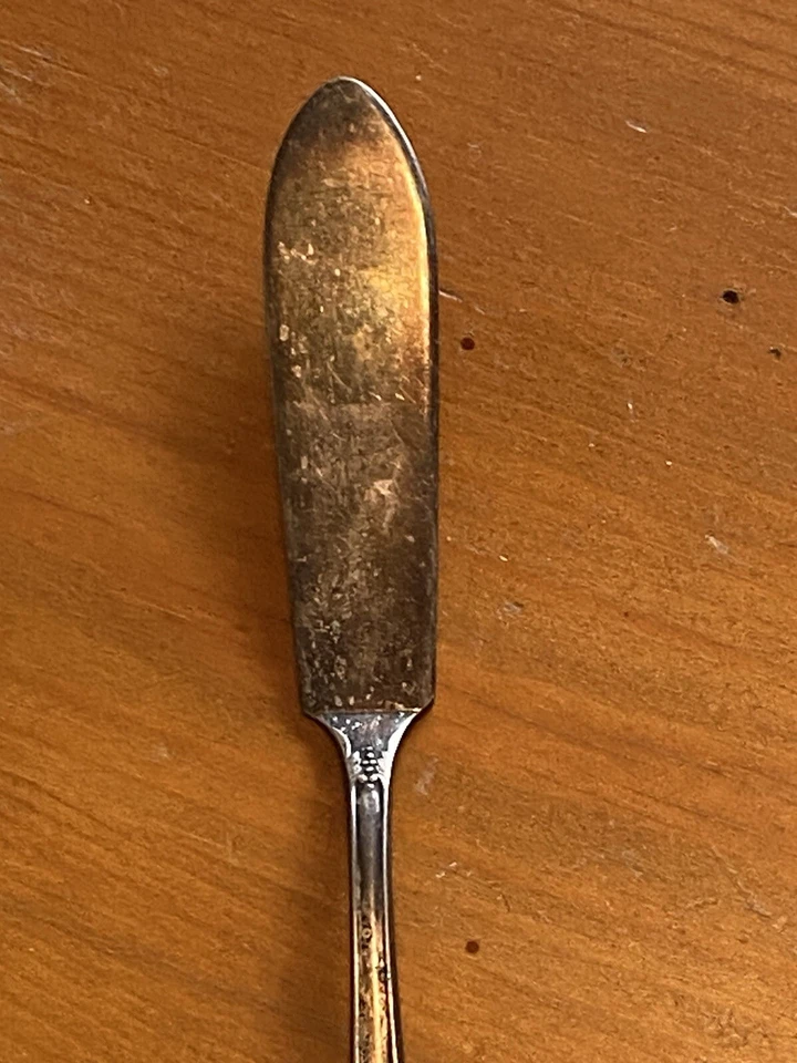 Cuchillo de mantequilla Wm Rogers & Son BORGOÑA/CHAMPAIGNE plateado 1934 Foto 3 de 4