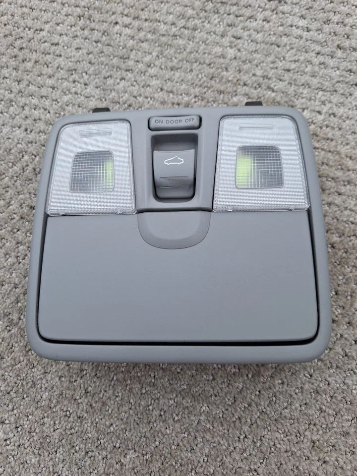 Hyundai Veloster 2012-17 luz domo lámpara de lectura superior accesorios soporte OEM Foto 3 de 4