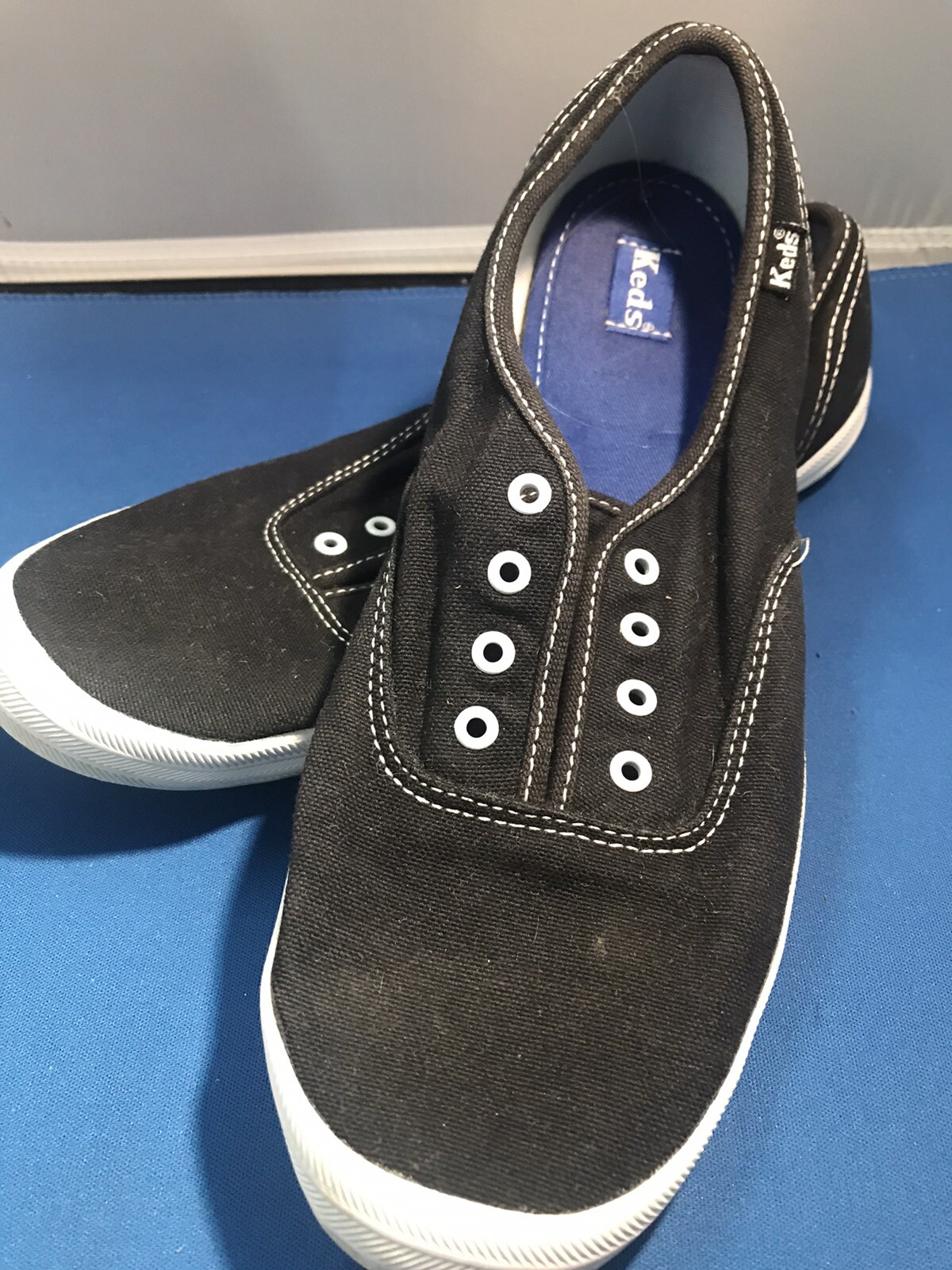keds nursing shoes