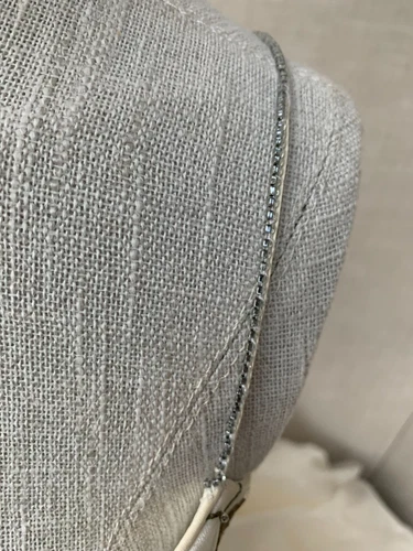 Bridal dress Givenchy wedding gown, silk embroidered leaves motif, sample dress  - Picture 7 of 24