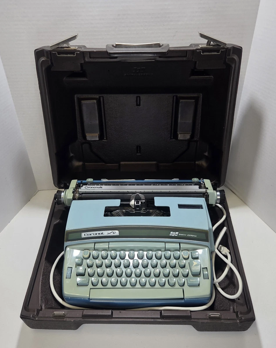 25+ Smith Corona Plastic Electric Collectible Typewriters for sale