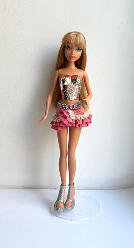 My Scene Nia Bling Boutique mattel vintage doll barbie