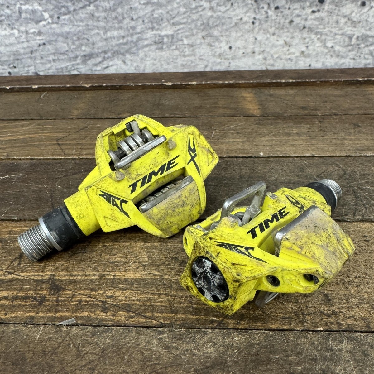 TIME ATAC XC Clipless MTB Bike Pedals 9/16 Yellow Pair 90s Gravel
