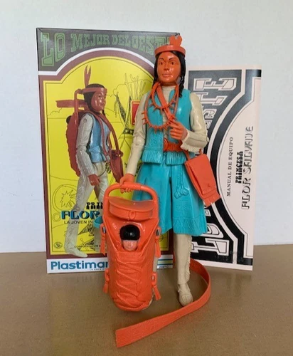 Beautiful Vintage Marx Princess Wildflower with Accessories + Bonus Box & Manual