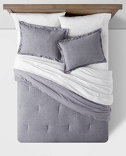 King Cotton Linen Chambray Comforter  Sham Set Navy - Threshold New