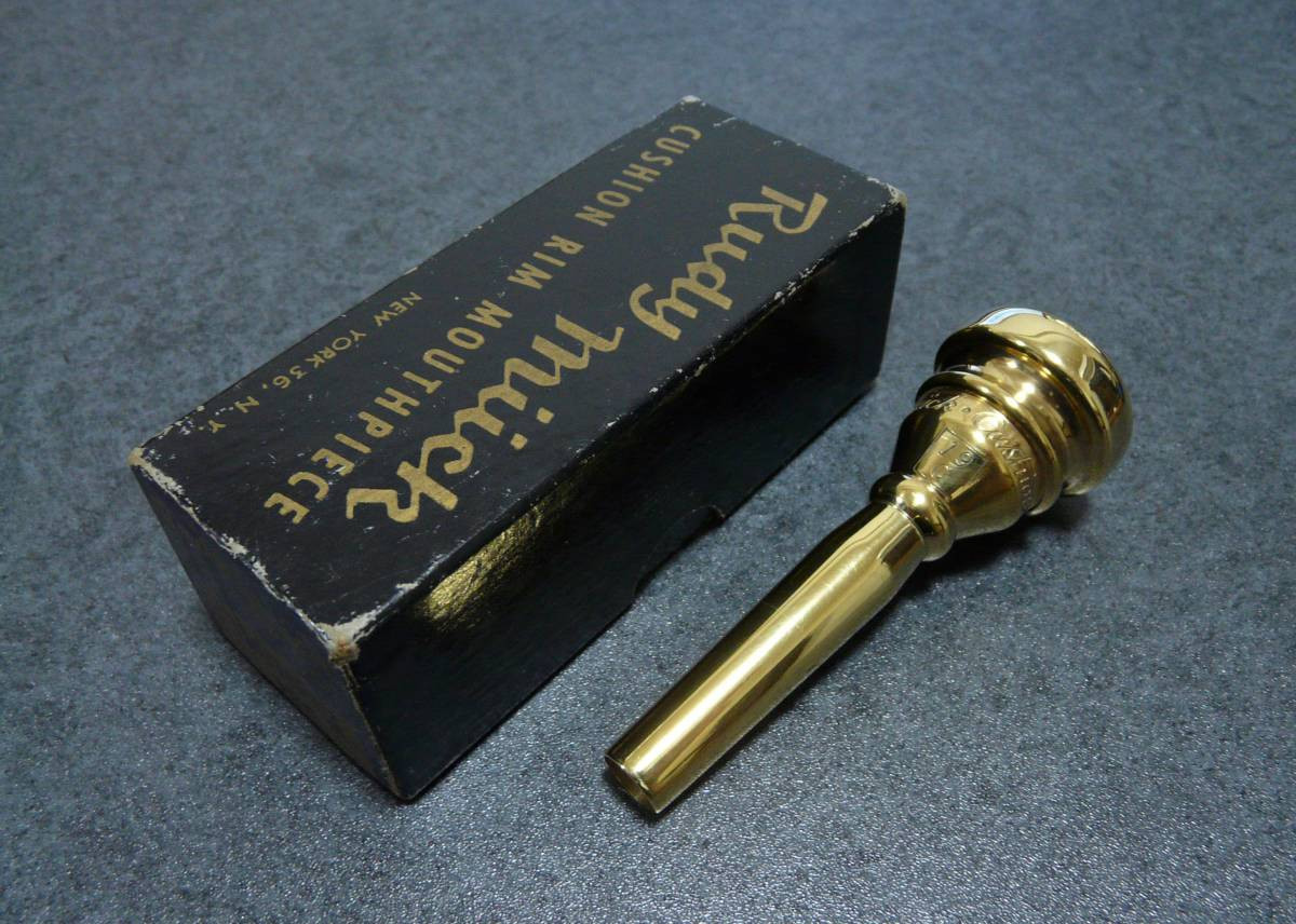 Vintage Rudy Muck 19C Trumpet Mouthpiece Gold Plated - Nini Vintage Rudy Muck 19C Trumpet Mouthpiece Gold Plated - Nini