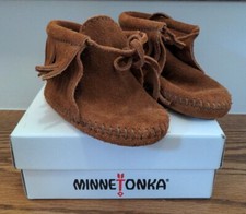Minnetonka Fringe Bootie Brown Moccasins Size 3 Infant's