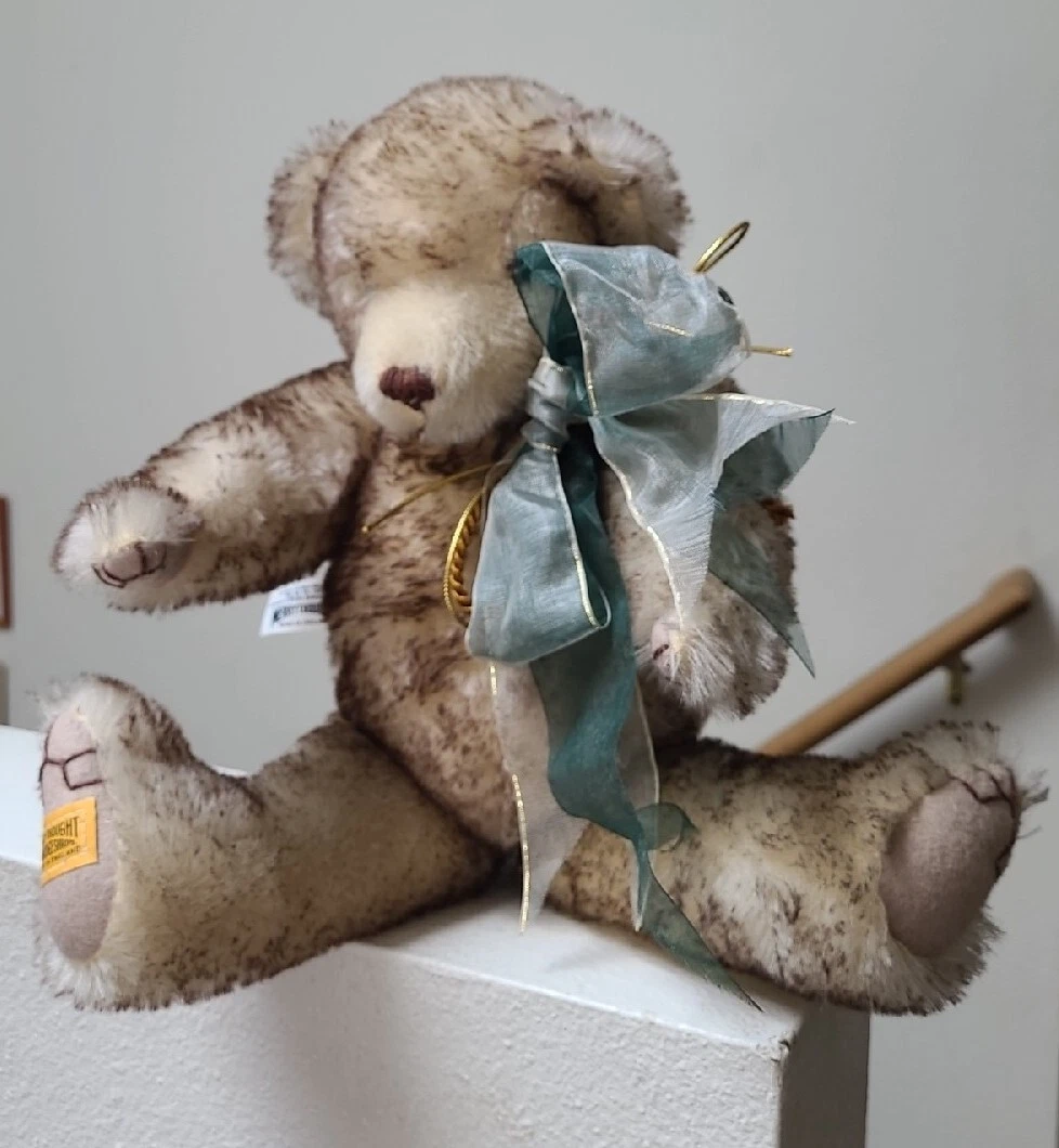 Merrythought Bear Ltd. Signed Ed. 773 1000 Jointed w Growler