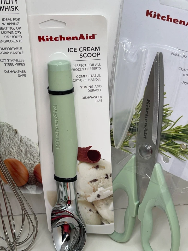 KitchenAid Juego de herramientas de cocina pistacho 16 piezas - Muy buen estado nuevo con etiquetas Foto 4 de 4
