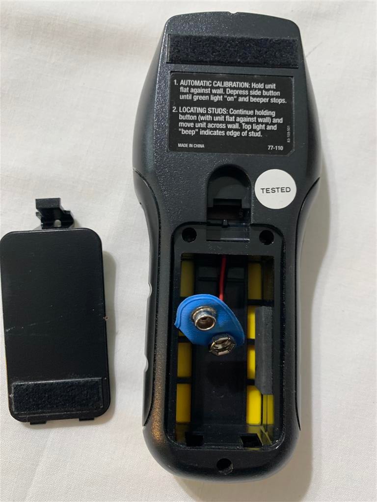 Stanley 77-110 IntelliSensor Stud Finder/Sensor - Requires 9-Vot Battery-Tested