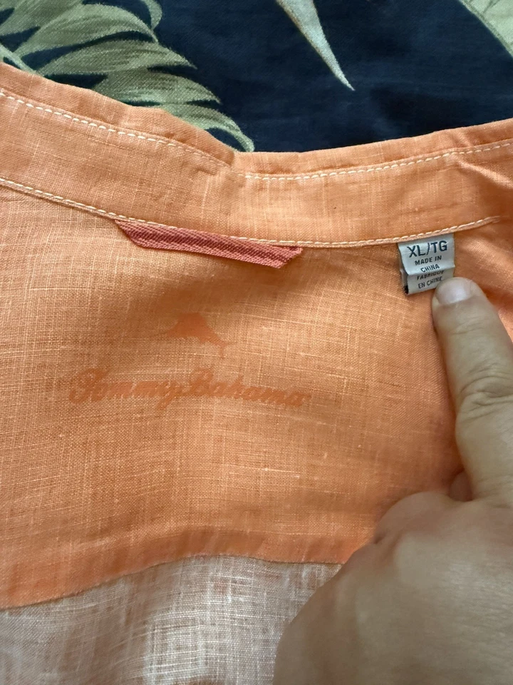 Tommy Bahama Men's 100% Linen Button Down Long Sleeve,Relax Fit Shirt Size XL - Image 3 of 4