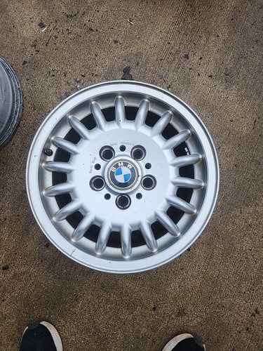 OEM 92-99 BMW E36 15" Factory Style Wheel Rim 1180069 Used